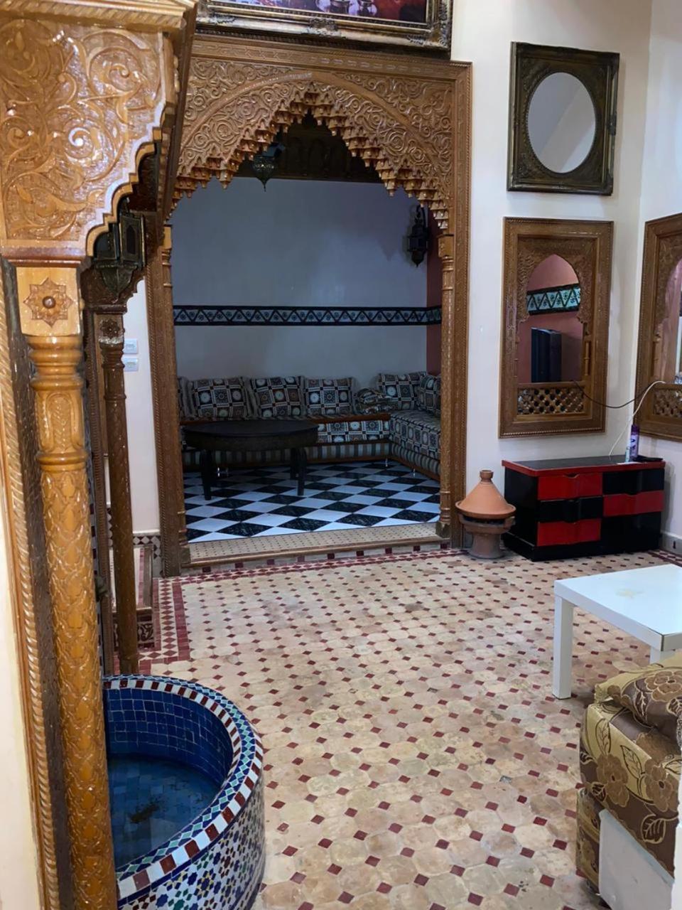 Riad Tichka Piscine Palmeraie مراكش المظهر الخارجي الصورة