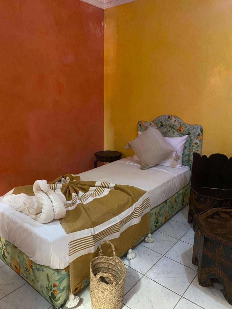 Riad Tichka Piscine Palmeraie مراكش المظهر الخارجي الصورة